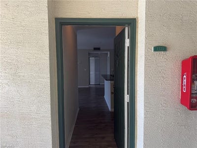 /international/us/11550-villa-grand-fort-myers-fl-110120637263/