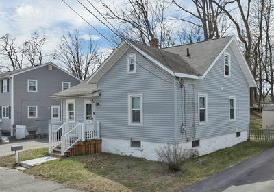 /international/us/74-crescent-st-lowell-ma-110107407543/