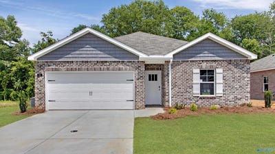 /international/us/23-clark-trail-scottsboro-al-110099190556/