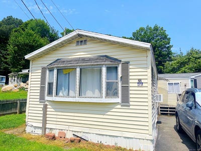 /international/us/139-lewis-street-naugatuck-ct-110101296786/?lang=en
