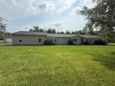 /international/us/1184-section-line-road-30-bellevue-oh-110101126758/