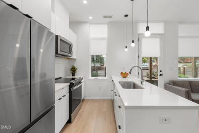 /international/us/521-n-mangum-street-durham-nc-110102659237/