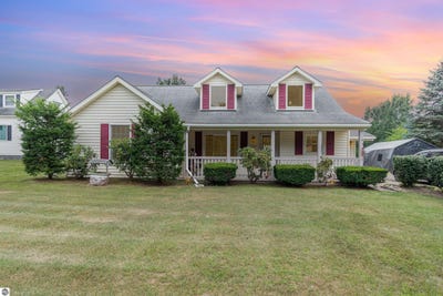 /international/us/764-oakwood-road-ortonville-mi-110101095972/