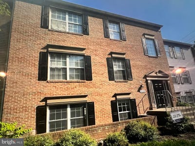 /international/us/1113-huntmaster-terrace-ne-leesburg-va-110107746313/