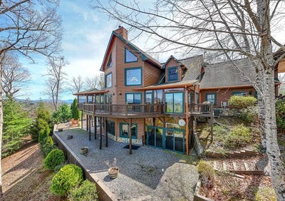 /international/us/594-brasstown-view-road-murphy-nc-110098575442/
