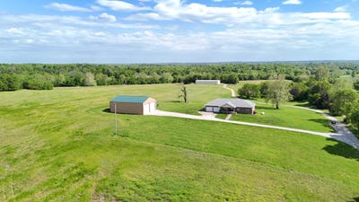 /international/us/5376-s-140th-road-morrisville-mo-110099401849/?lang=en