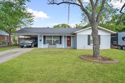 /international/us/1412-arlington-drive-corsicana-tx-110110279352/