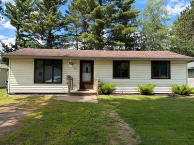 /international/us/311-illinois-st-eagle-river-wi-110109025624/