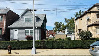 /international/us/5954-grand-avenue-lot-21-maspeth-ny-110110327811/