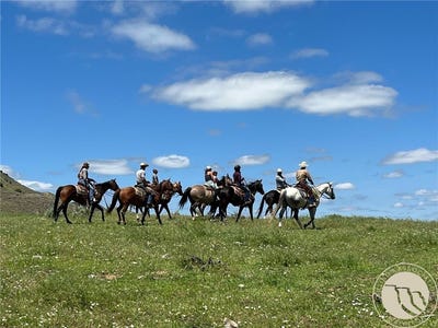 /international/us/60-five-mile-creek-road-edgar-mt-110107724875/