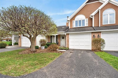 /international/us/67-eaglesfield-way-fairport-ny-110107310223/
