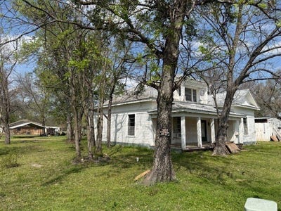 /international/us/950-w-bonham-avenue-cooper-tx-110106818332/