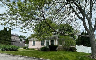 /international/us/2-cliff-terrace-newport-ri-110108494828/