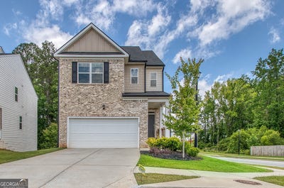 /international/us/122-silver-birch-pass-newnan-ga-110108507378/