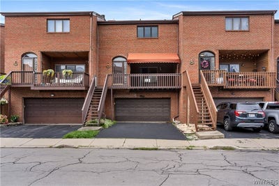 /international/us/353-lakefront-boulevard-buffalo-ny-110110083521/