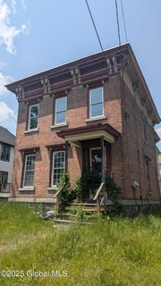 /international/us/295-n-main-street-gloversville-ny-110100044162/