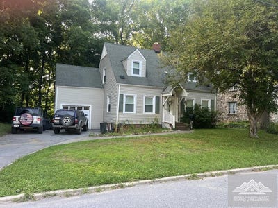 /international/us/401-mountain-view-ave-bluefield-wv-110110368890/
