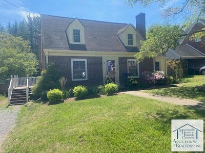 /international/us/808-jefferson-circle-martinsville-va-110107694365/