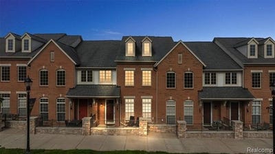 /international/us/13-n-squirrel-road-auburn-hills-mi-110108300381/