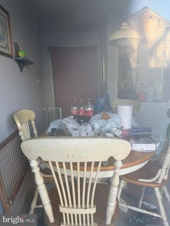 /international/us/1906-harbor-drive-chester-md-110100307256/