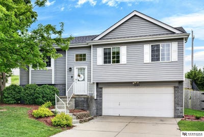 /international/us/1201-devon-drive-papillion-ne-110108233944/