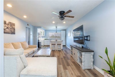 /international/us/21522-belshire-hawaiian-gardens-ca-110110333831/