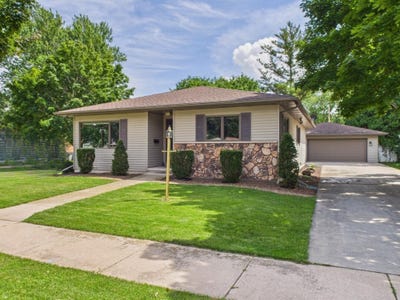 /international/us/1015-van-buren-avenue-oshkosh-wi-110100896936/?lang=zh-tw