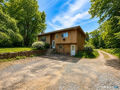/international/us/211-leonard-road-stafford-ct-110108978888/