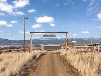 /international/us/100-grace-way-goldendale-wa-110097130679/