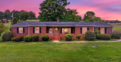/international/us/11-avalon-ln-lexington-va-110106580832/