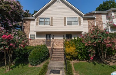 /international/us/2728-southbury-circle-vestavia-hills-al-110100776285/