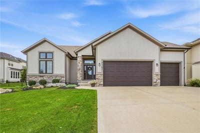/international/us/9141-carbondale-st-carbondale-street-lenexa-ks-110120122086/