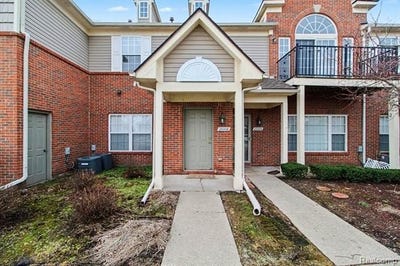 /international/us/20006-hidden-oaks-drive-brownstown-twp-mi-110106554862/