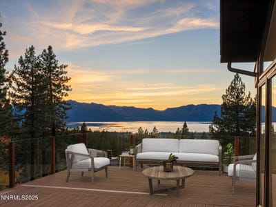 /international/us/396-sherwood-drive-stateline-nv-110103479023/