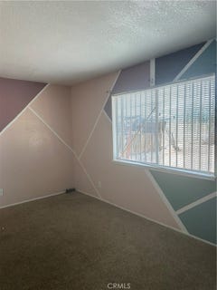 /international/us/17017-olive-st-hesperia-ca-110110045801/