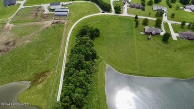 /international/us/4-5-dominican-view-dr-springfield-ky-110096692260/
