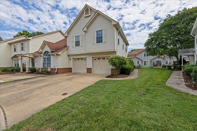 /international/us/1123-shoal-creek-trail-chesapeake-va-110108585269/