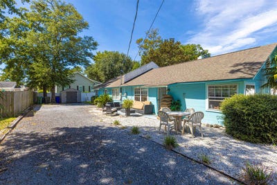 /international/us/333-15th-ave-s-surfside-beach-sc-110110201012/