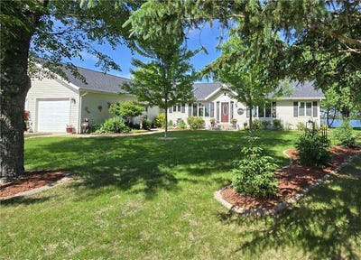 /international/us/81990-558th-street-buffalo-lake-mn-110107695278/