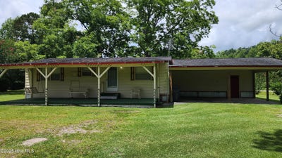 /international/us/1948-antioch-church-road-whiteville-nc-110100976399/