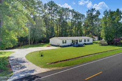 /international/us/3428-sam-potts-highway-hallsboro-nc-110119749751/