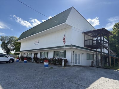 /international/us/1459-railroad-street-dayton-tn-110107883588/