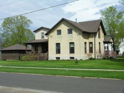 /international/us/705-mechanic-street-osage-ia-110107730573/