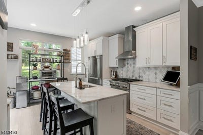 /international/us/120-loft-dr-bridgewater-twp-nj-110109387146/