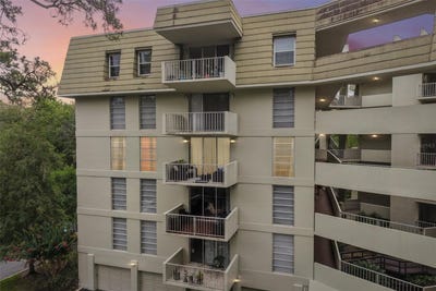 /international/us/1717-nw-23rd-avenue-gainesville-fl-110108956375/