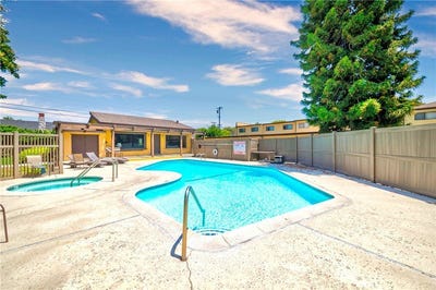 /international/us/3467-171st-torrance-ca-110120482997/