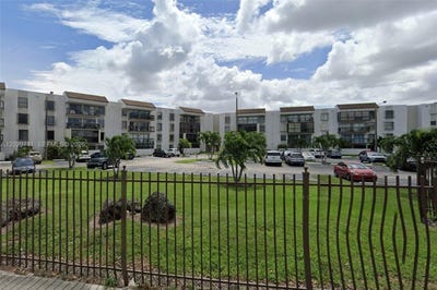 /international/us/1300-sw-122nd-ave-miami-fl-110108479619/