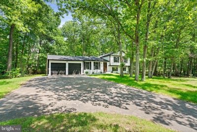 /international/us/14099-walton-drive-manassas-va-110109115400/