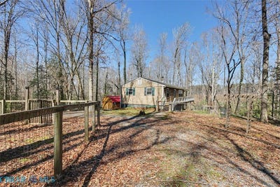/international/us/9937-bacons-lane-gloucester-va-110108165611/
