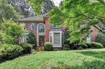 /international/us/1200-lake-washington-circle-lawrenceville-ga-110100970260/